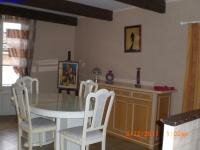 location appartement meubl proximit Lac du Salagou. Jardinet, piscine